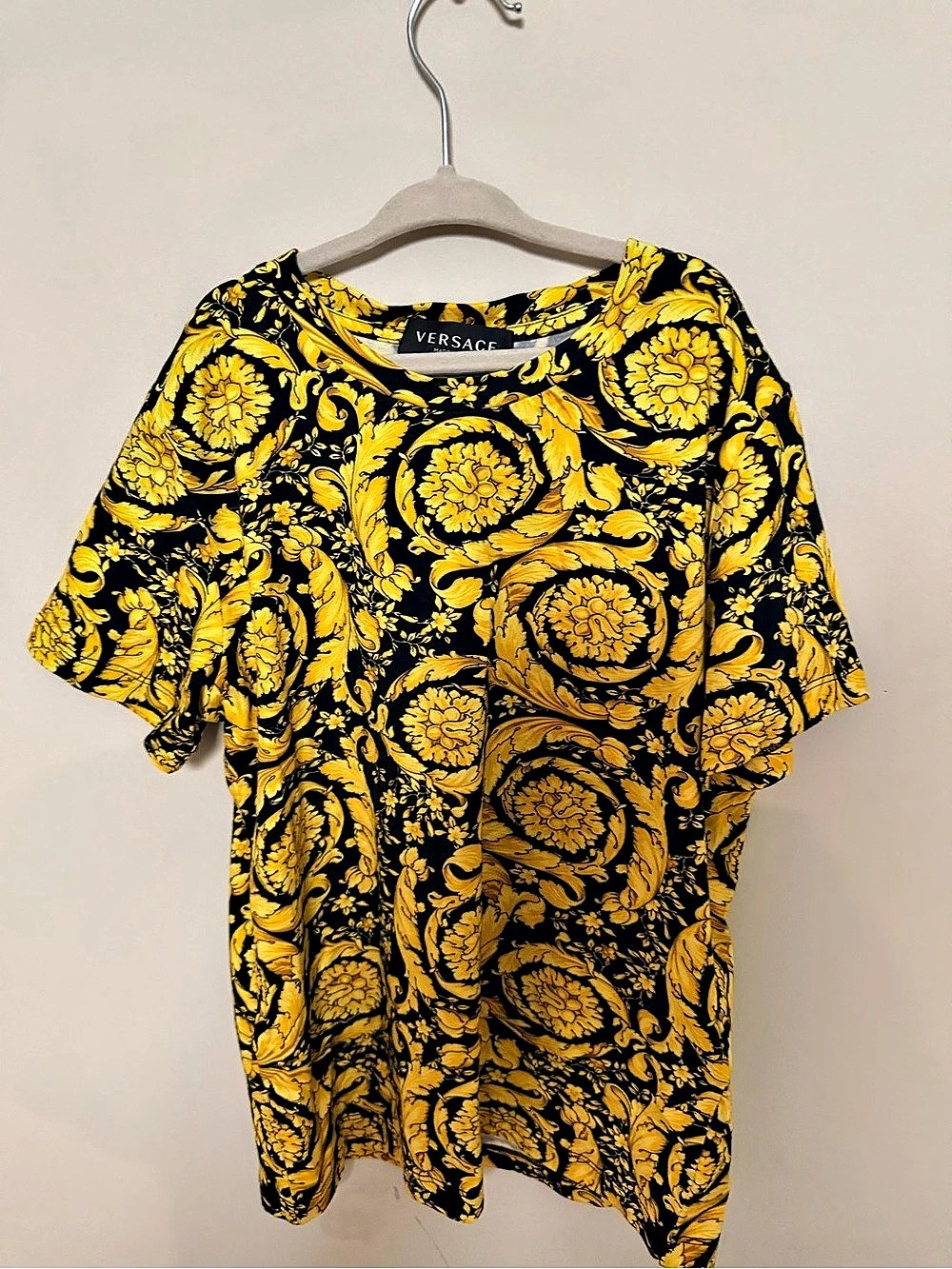 Versace Kids Barocco Print T-Shirt Boys Size 10 Black & Yellow